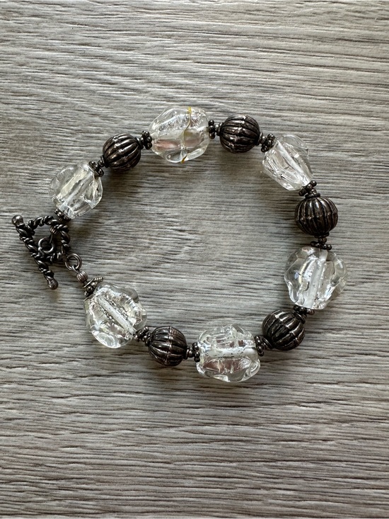 Jewelry - Handmade Clear Glass & Silver Foil Bead Bracelet 8” Artisanal
